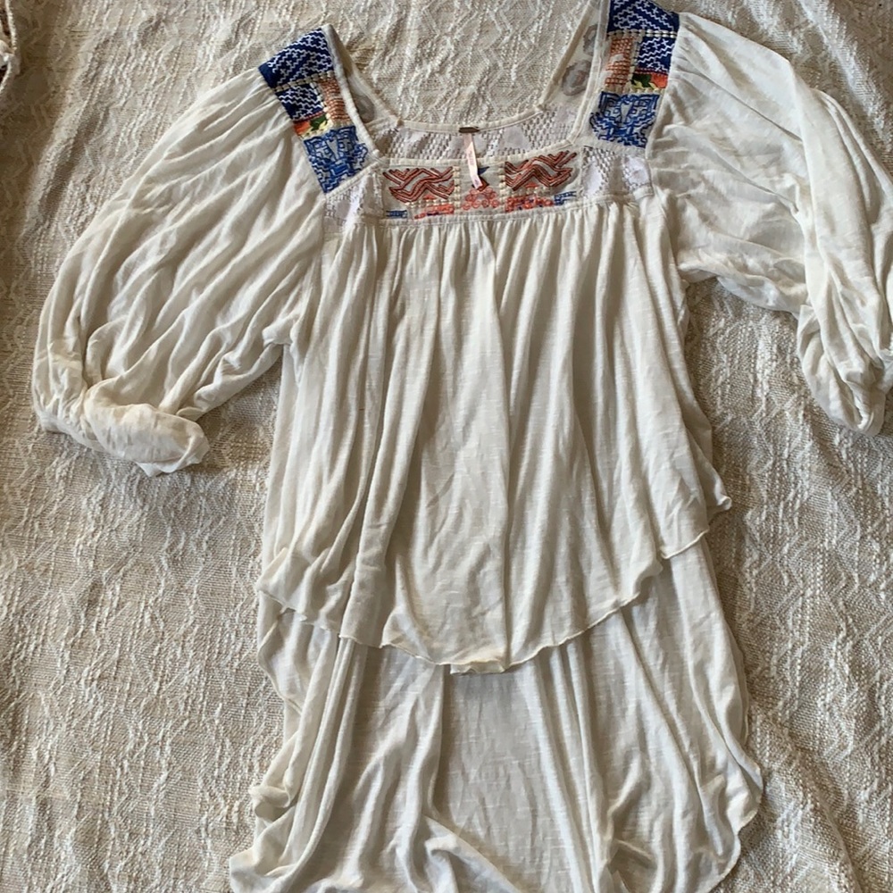 Peasant top, high/low design